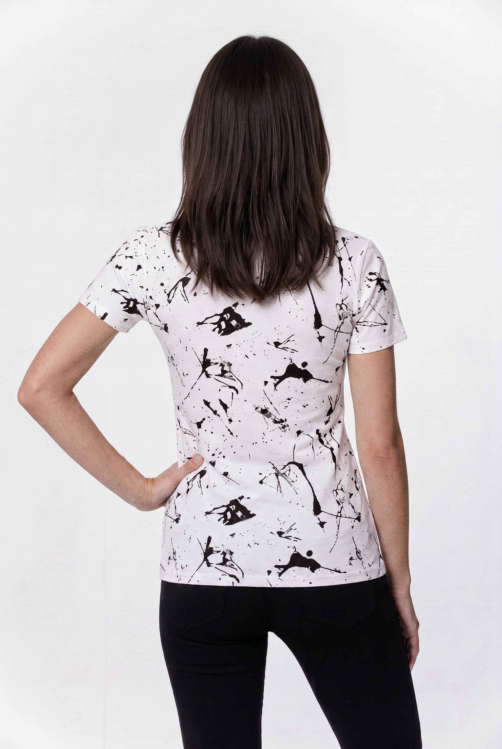 T-SHIRT BIAŁY W AUTORSKI PRINT DAMSKI - obrazek 3